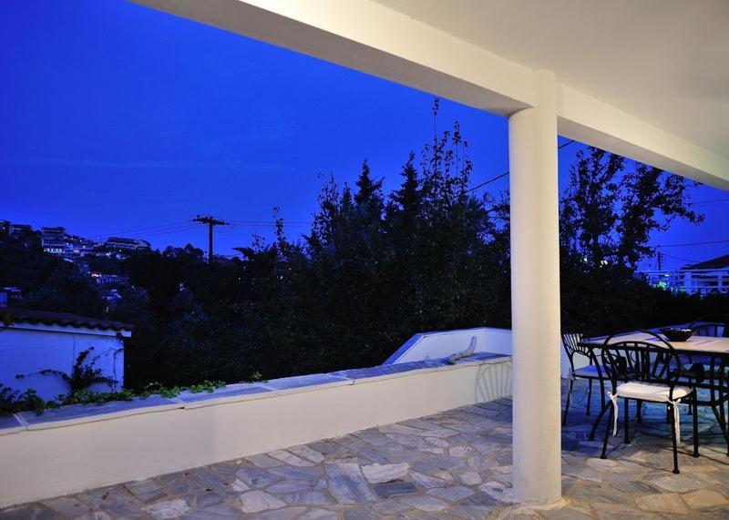 Villa Ftelia สเกียธอสทาวน์ ภายนอก รูปภาพ