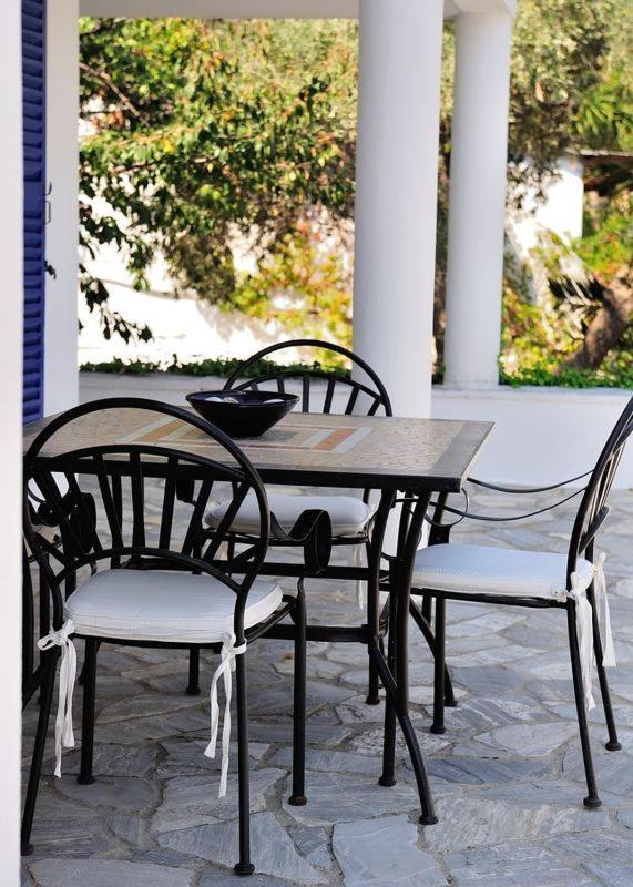 Villa Ftelia สเกียธอสทาวน์ ภายนอก รูปภาพ