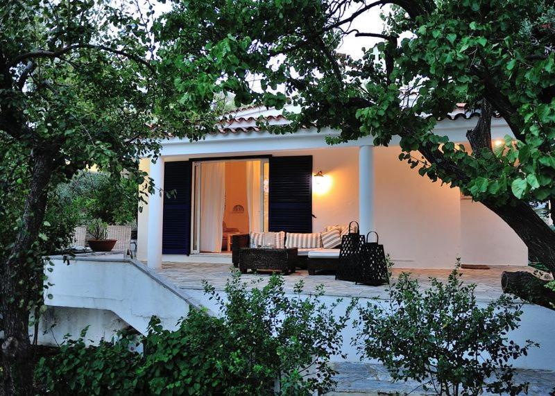 Villa Ftelia สเกียธอสทาวน์ ภายนอก รูปภาพ