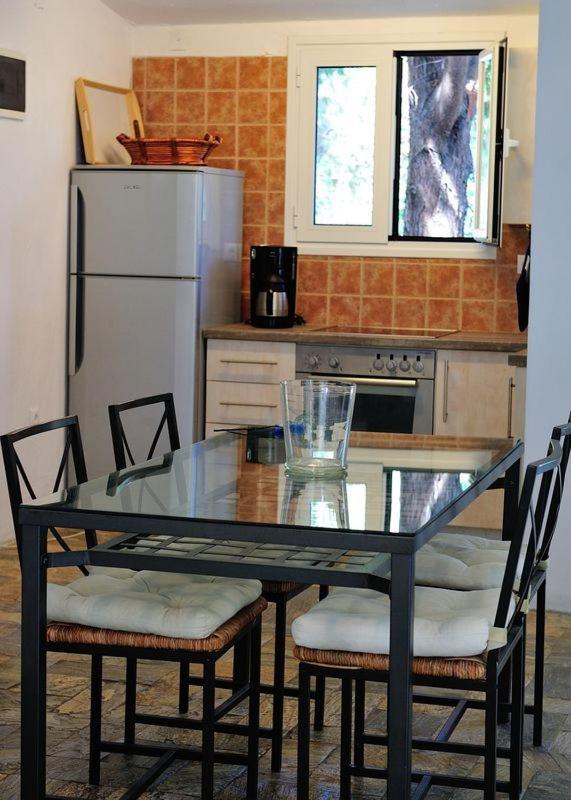 Villa Ftelia สเกียธอสทาวน์ ภายนอก รูปภาพ
