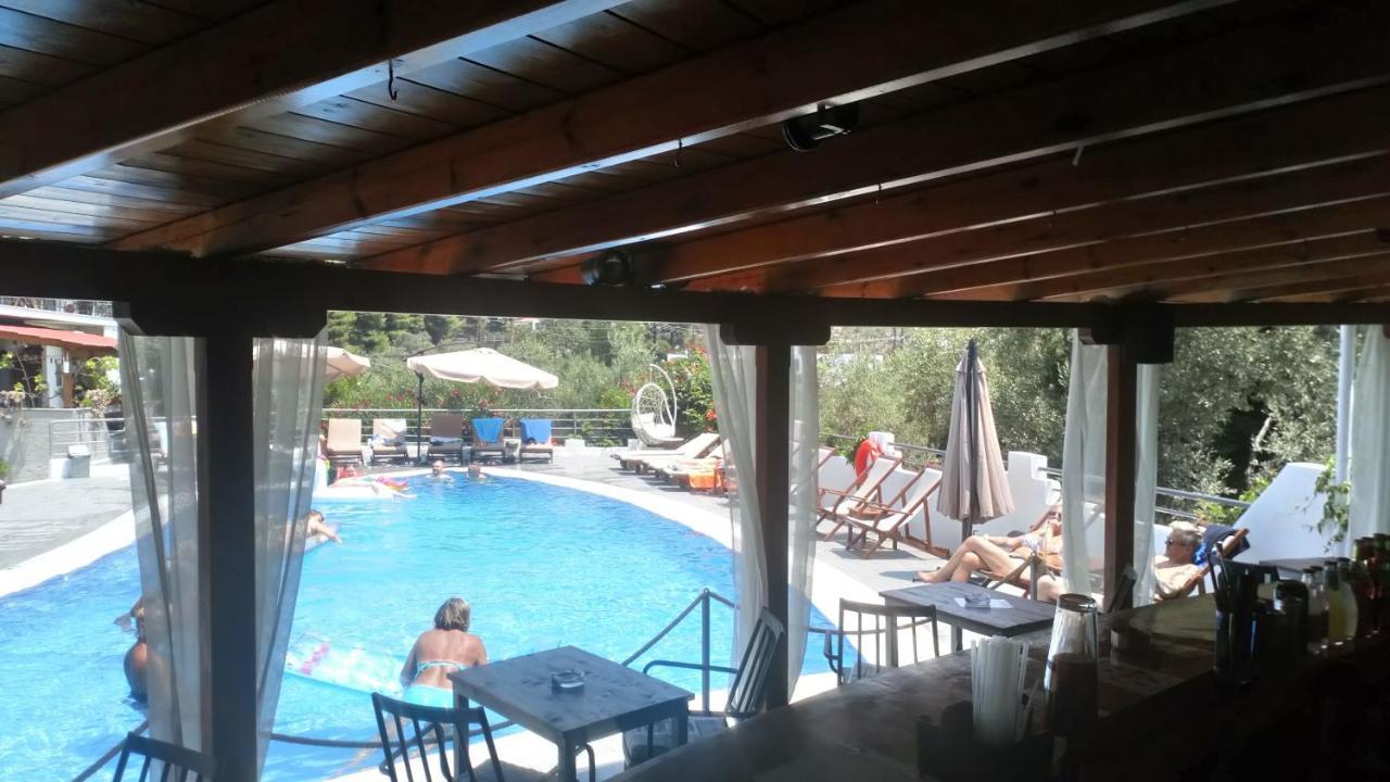 Villa Ftelia สเกียธอสทาวน์ ภายนอก รูปภาพ